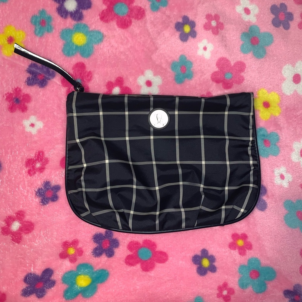 Lululemon bag